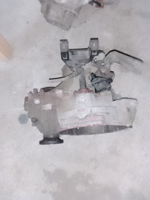 cutie de  viteze in 5 trepte seat ibiza 1.2 motorina 2017