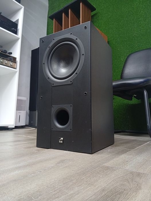 Активен субуфер Elac Bass-130