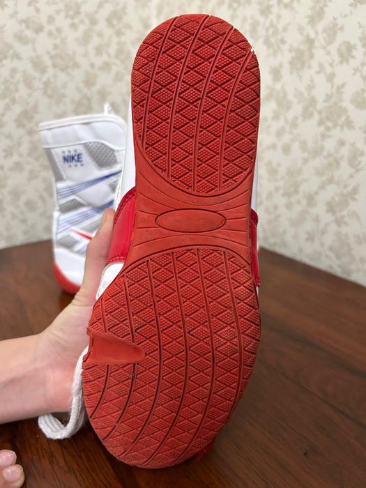 Продаю боксерки! Размер 37