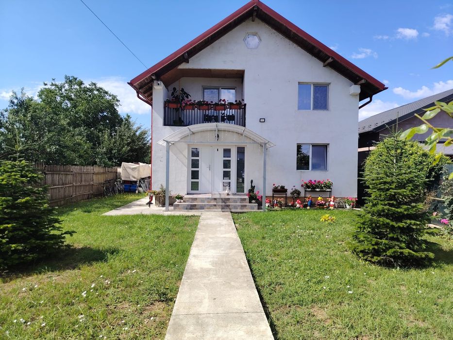 Casă P+M de vânzare