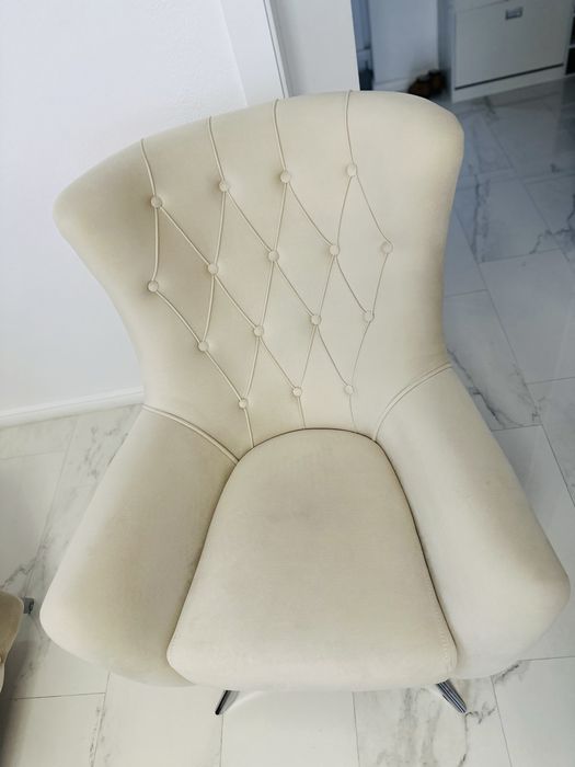 Vand set living canapea cu 2 fotolii