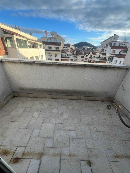 Продава се Тристаен апартамент в Пловдив, Младежки Хълм - 100 кв.м за 1163 €/кв.м - Снимка #9