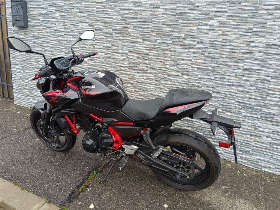 Kawasaki Z 650 2025 48 cp