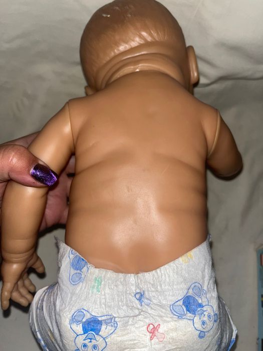 Реалистична кукла