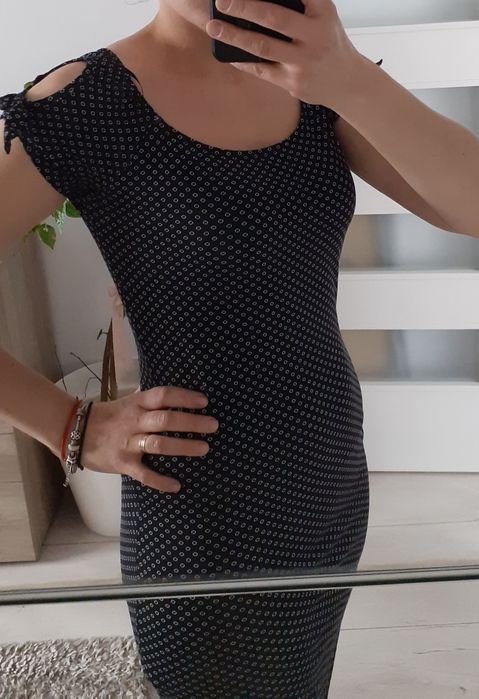 Vând rochie de zi