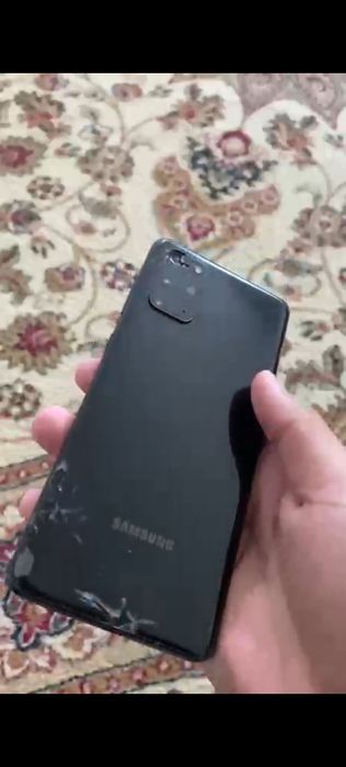 Продам Samsung s20+