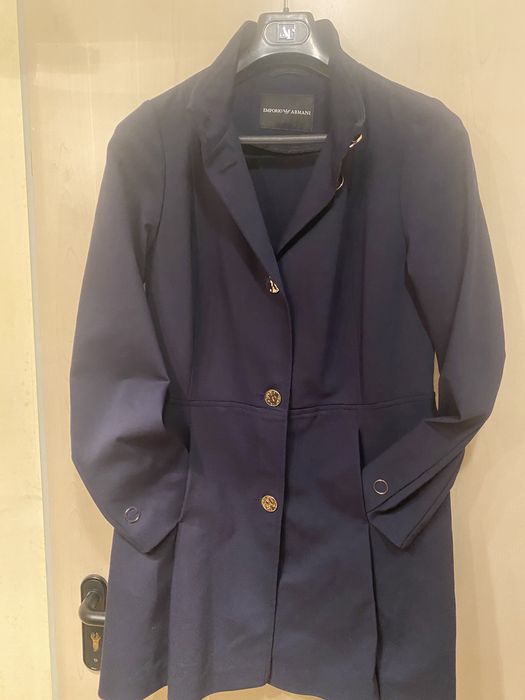 Ново дамско палто Emporio Armani