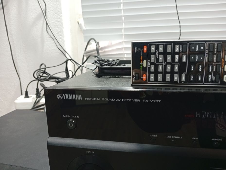 7.2 канален ресивър YAMAHA RX-V 767