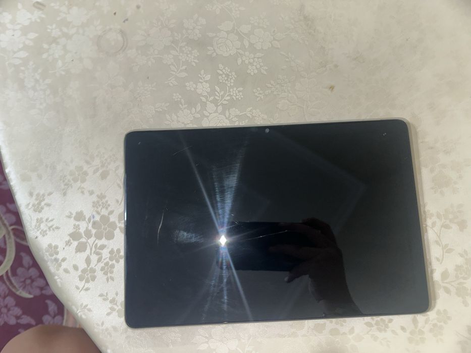 Oppo Reno 5 и Планшет Nodizz.