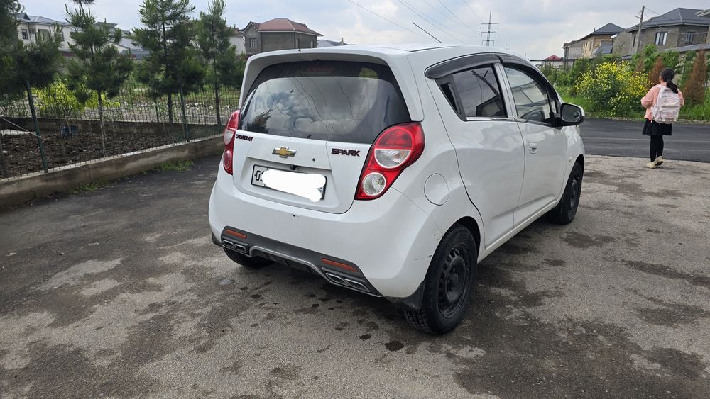 Chevrolet Spark 2015 — 4