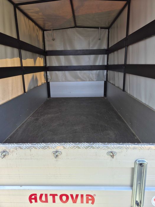 Ремарке за лек автомобил