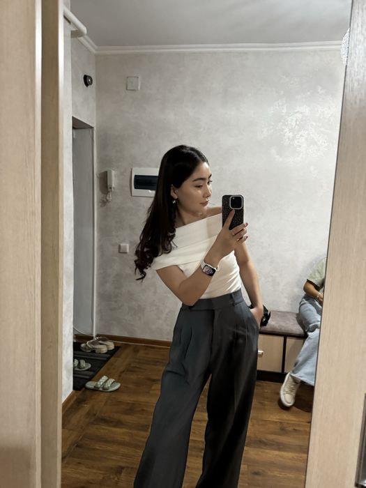 Пиджаки,двойка,бомбер,кофта