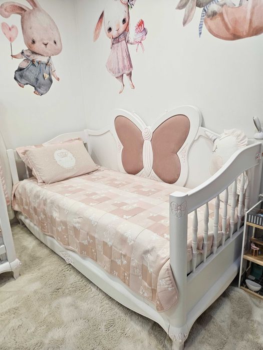 Легла за бебе и мама Пеперуда!