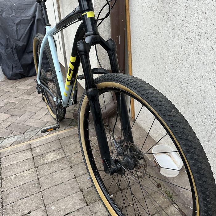 Bicicleta MTB hardtail