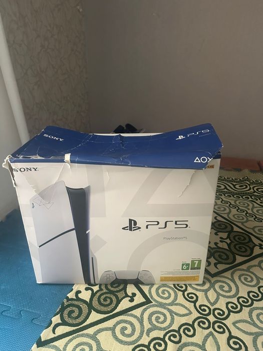 PS 5 +2 джостика в идеялном
