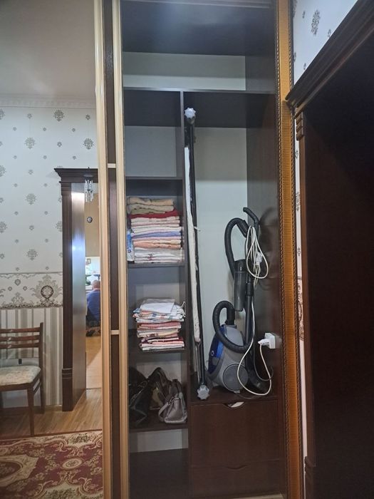 Продается шкаф встраевымый