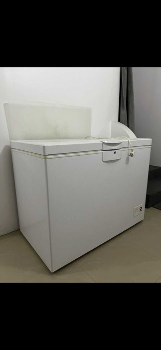Congelator tip ladă Arctic 230L – stare bună, funcționează perfect