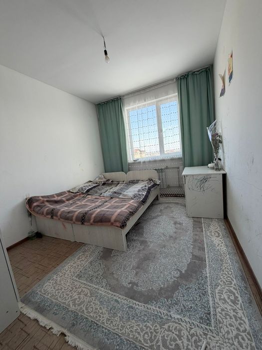 Срочно 3х комнатная в 15мкр продаётся