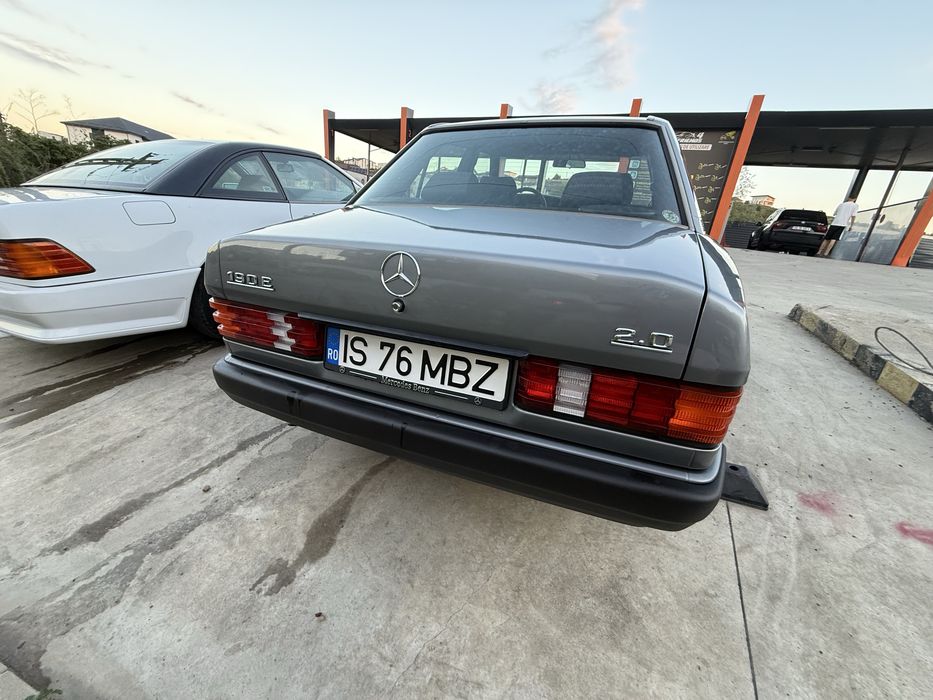 Mercedes 190E 2.0 W201 Japan (AC)