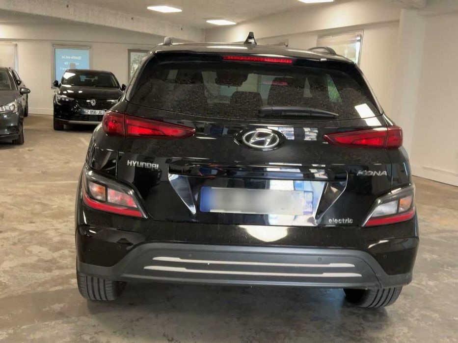 Hyundai Kona Electic 204ks 64KW Tecno