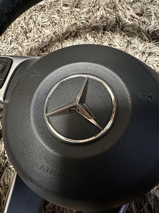 Volan Mercedes  original cu airbag compatibil cu numeroase modele