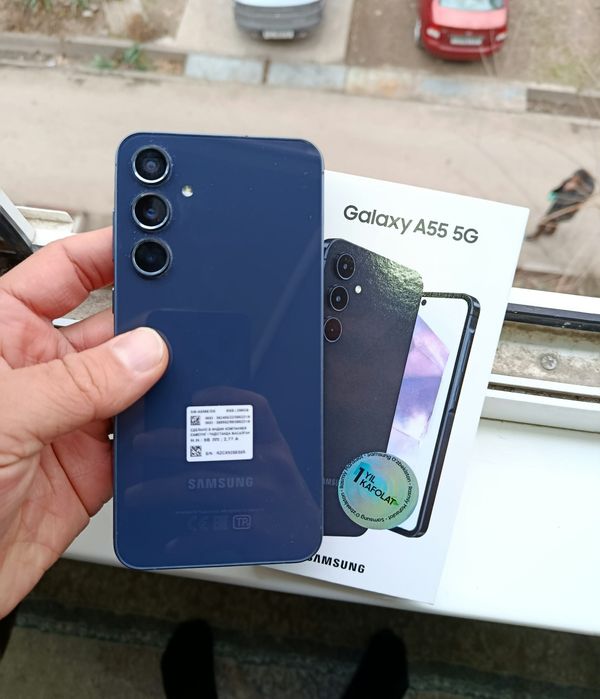 Продам Samsung A55 8/256 как новый полный комплект