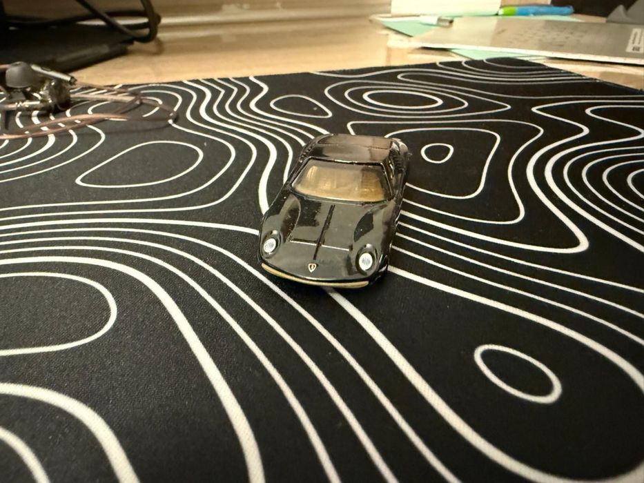 Машинки hot wheels