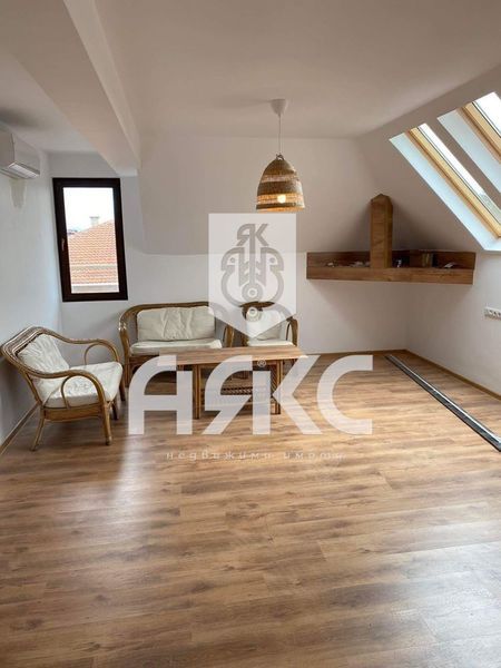 Продава се Тристаен апартамент в София, Орландовци - 150 кв.м за 918 €/кв.м - Снимка #3