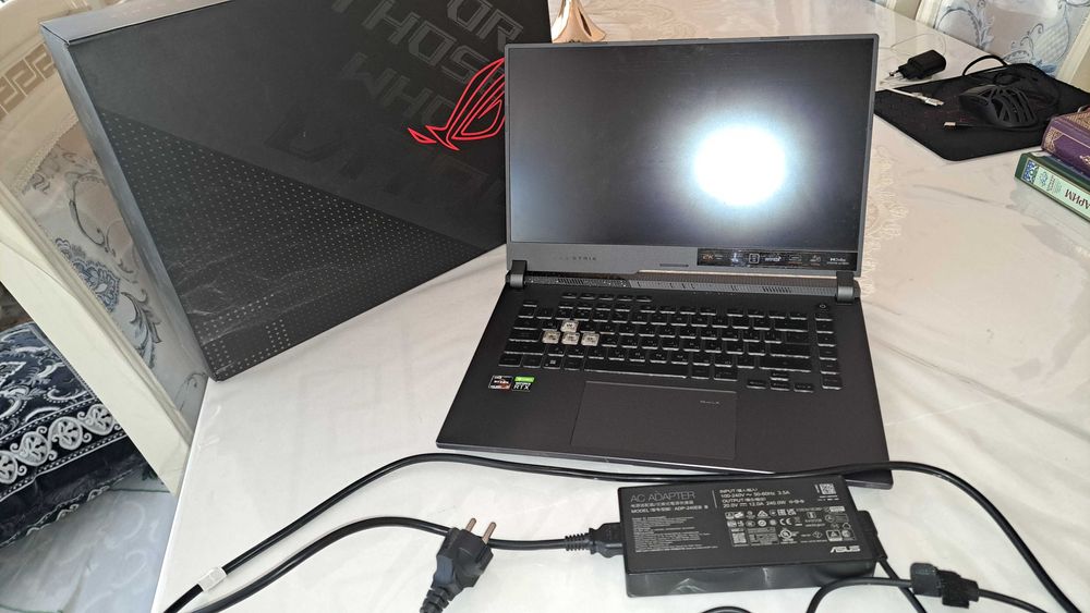 Notebook Asus ROG Strix G513R