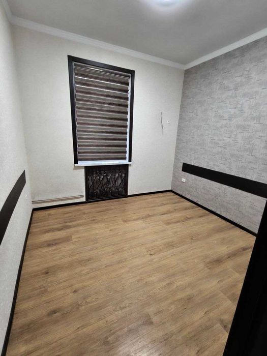 Дархон махалласида Офис сотилади