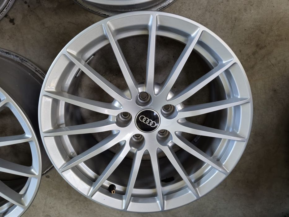 Jante Audi A5 A4 A6 R17 originale// Vw Passat Skoda Octavia  Superb