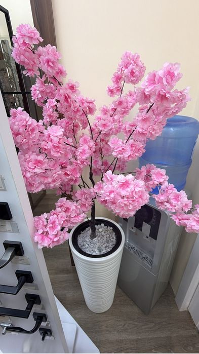 Цветы исскуственные большие