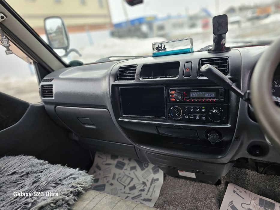 Mazda Bongo Автомат ГазБензин