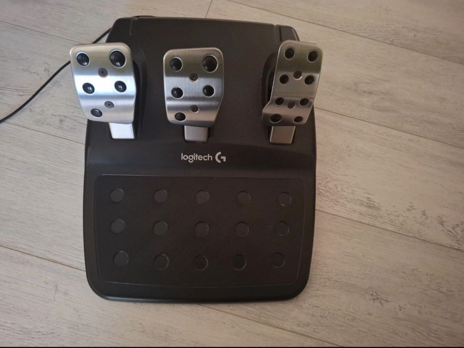 Vand Volan Logitech G29