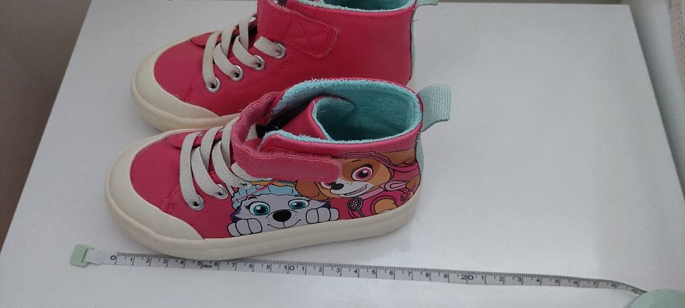 Обувки НМ, 25 размер