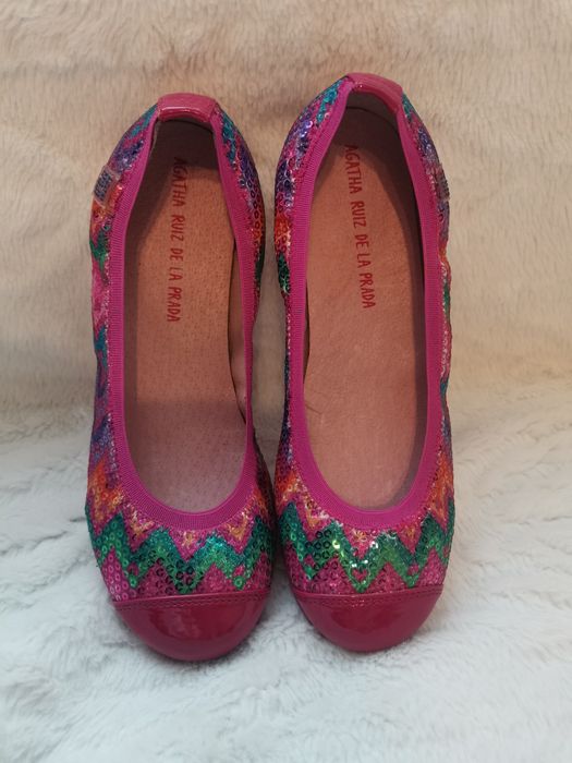 Нови  балеринки на  Agatha Ruis De La Prada, 34 номер.

Цена 35 лв