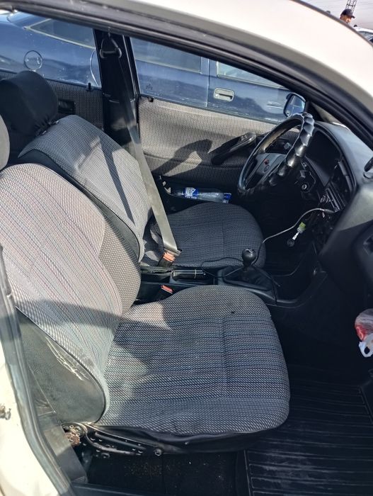 Продам Пассат универсал объём 2 куб.год 1992