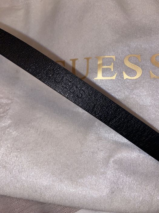 curea guess mini noua