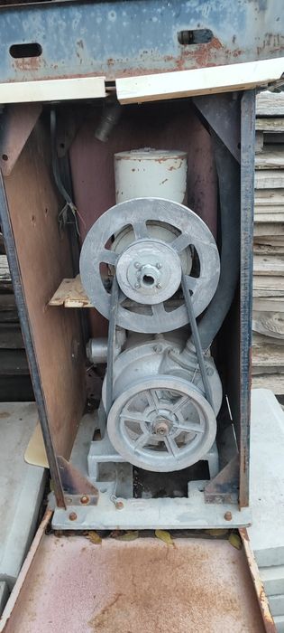 Колонка АЗС, заправочная.