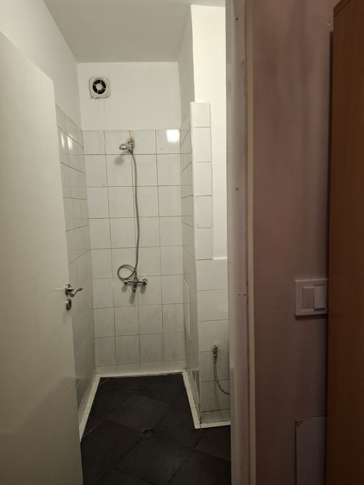 Самостоятелен апартамент,нощувки за 3-4-ма работници Надежда 2