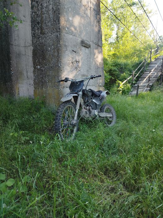 Vând cross 125 cc 4t