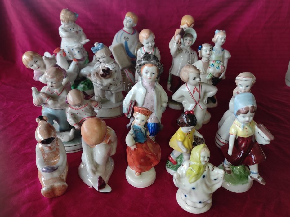 Статуэтки фарфор