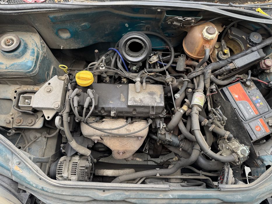 Renault Kangoo 1.4i 75hp 2001г На Части