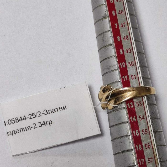 Златен пръстен 2.34гр.