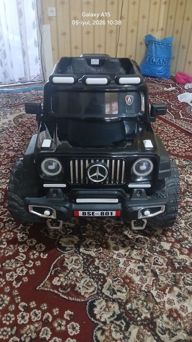 Bolalar elektr mashinasi sotiladi. Holati juda yaxshi, hamma joyi butu