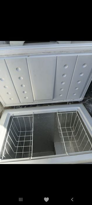 Продам морозильную камеру