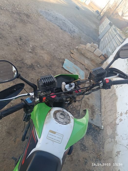 Продами мотоцикл 300 кубов или обмен