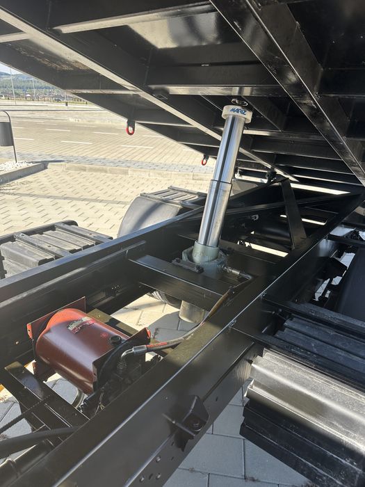 Nissan Atleon 35-15 150 cai