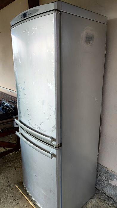 Frigider Gorenje două compresoare