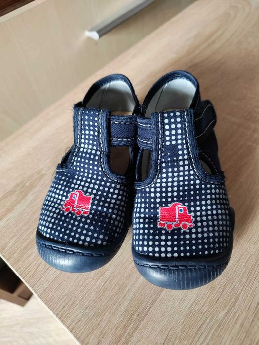 Пантофки Колев и Колев 25 размер